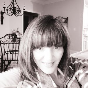 Meet your Posher, Christie